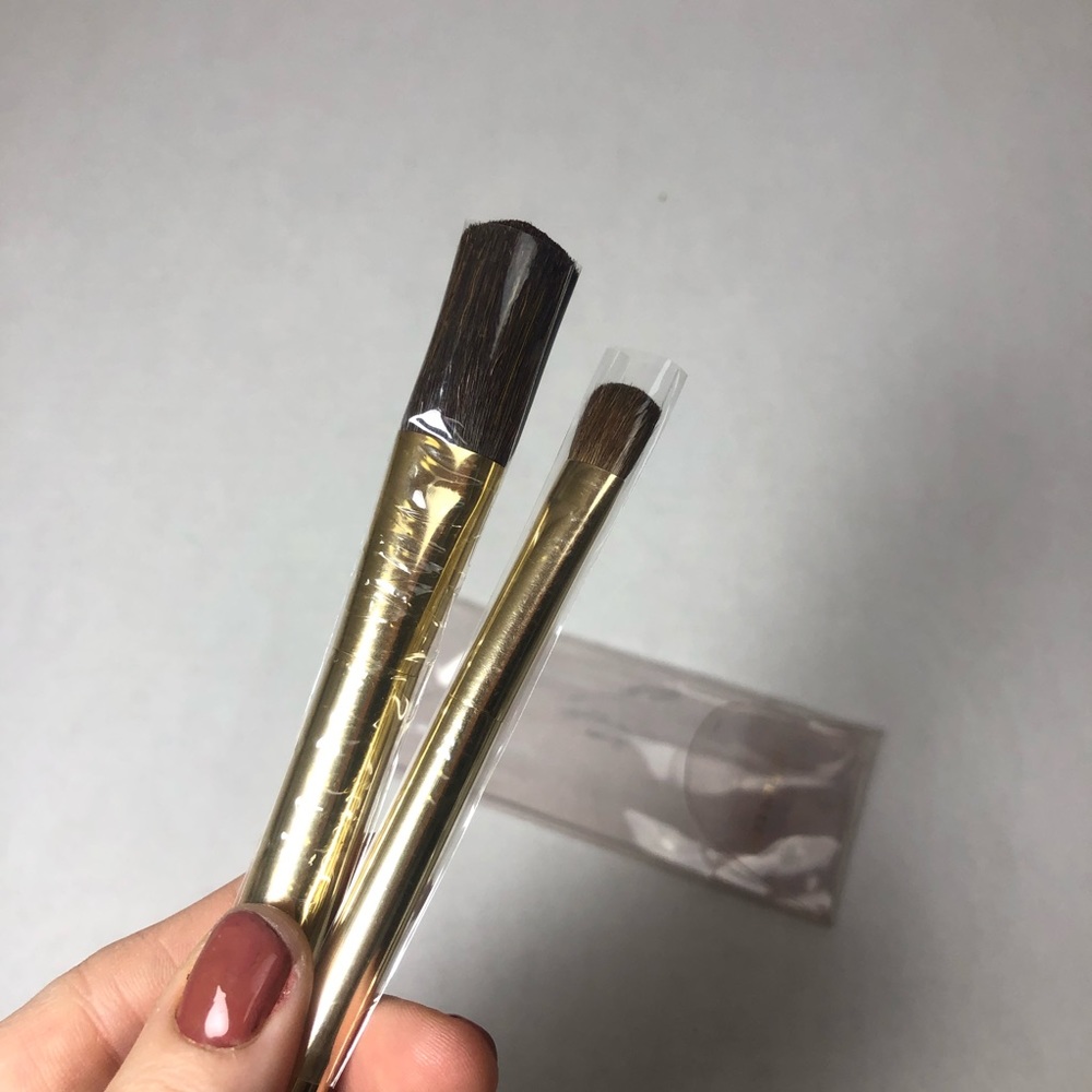 Estée Lauder travel brush set